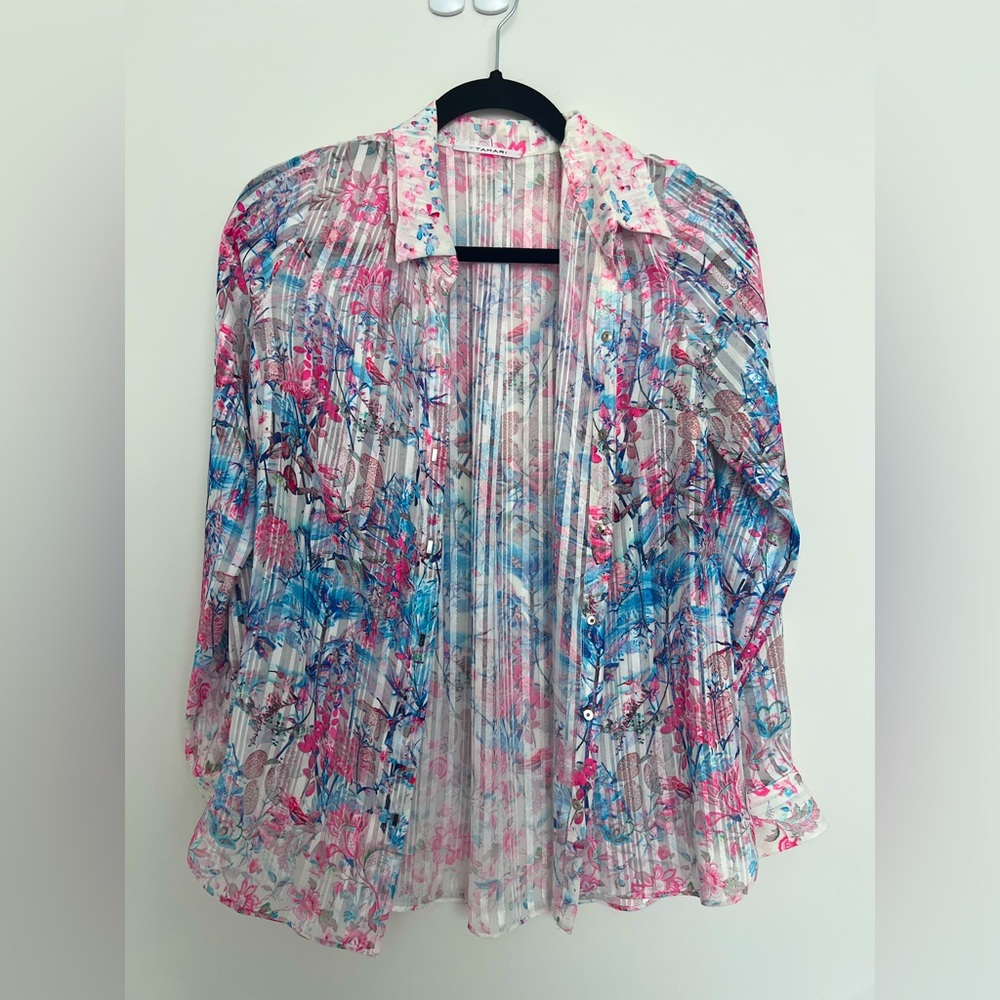Tahari blouse XS